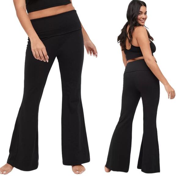 NWT Offline by Aerie Black OG Foldover Super Flare High Rise Yoga Pants Small - Picture 1 of 7